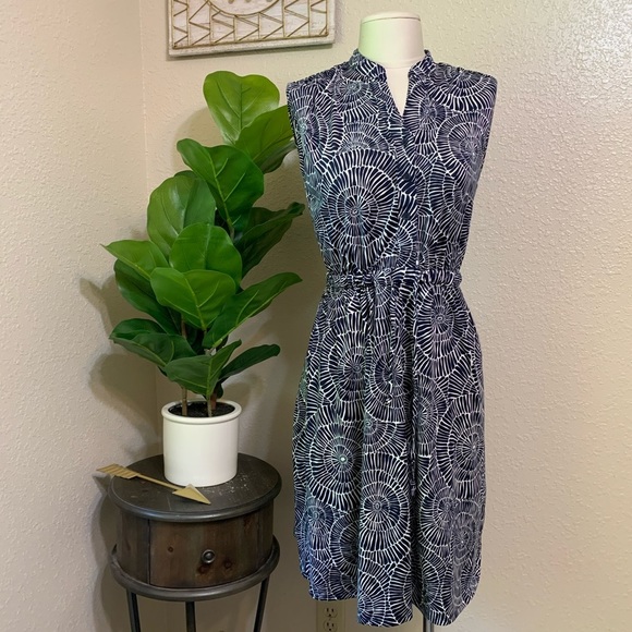 Robert Louis Dresses & Skirts - Robert Louis | sleeveless blue print dress